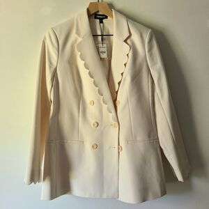 Express Scallop Neck Off-White Blazer Medium